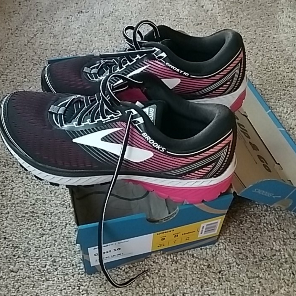 Brooks Ghost 10